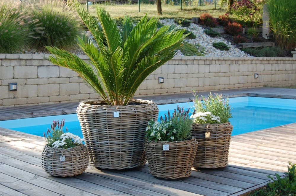 Ratanové kvetináče DRYPOT