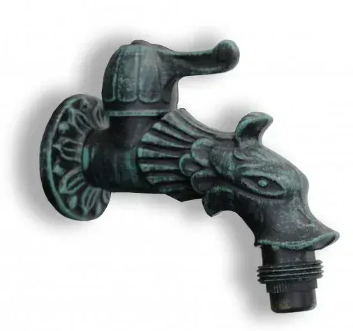 Záhradné Umyvadlo LIATINOVÉ s kohútikom DRAK, čierne so zelenou patinou