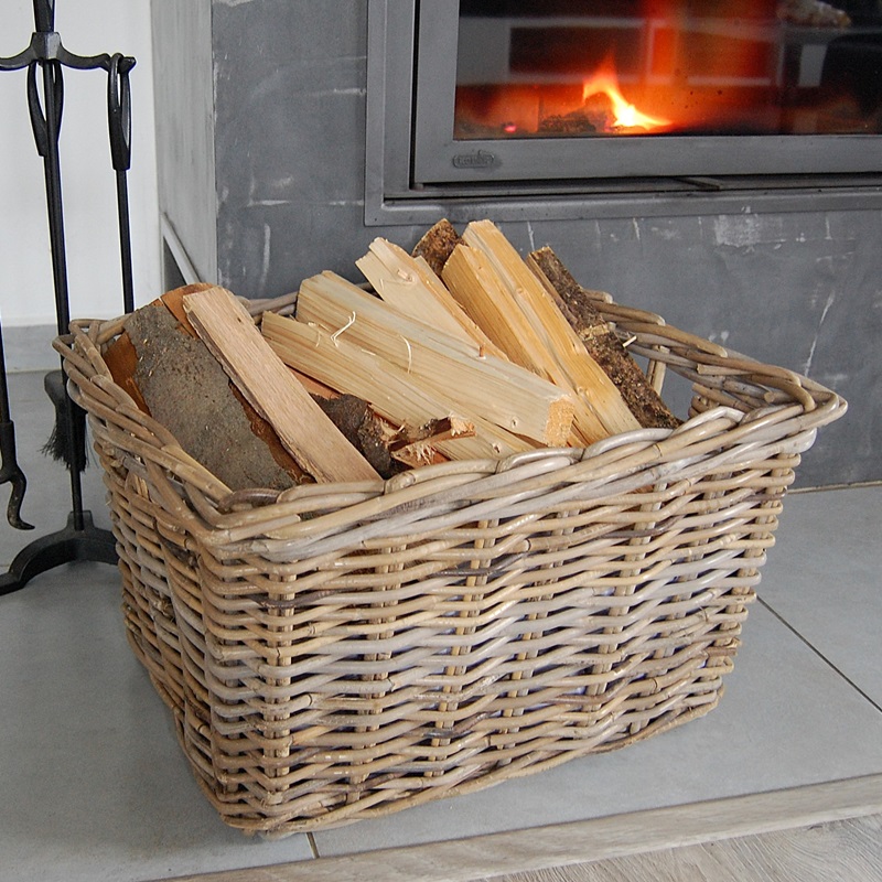 Ratanový KOŠ S UCHAMI, 34x24x20 cm