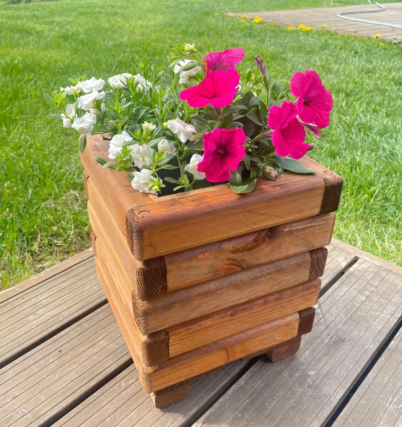 Drevený zahradný kvetináč AKSAMIT, teak, 250x250x300