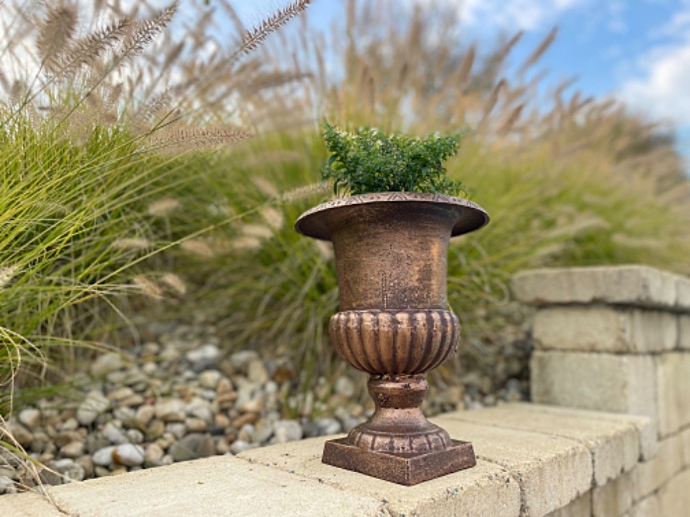 LITINOVÁ FRANCÚZSKÁ misa LÉA na podstavci, výška 30 cm