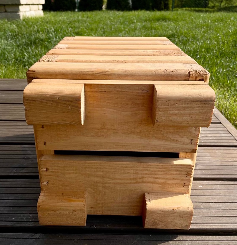 Drevený záhradný kvetináč AKSAMIT, pínia, 250x250x350