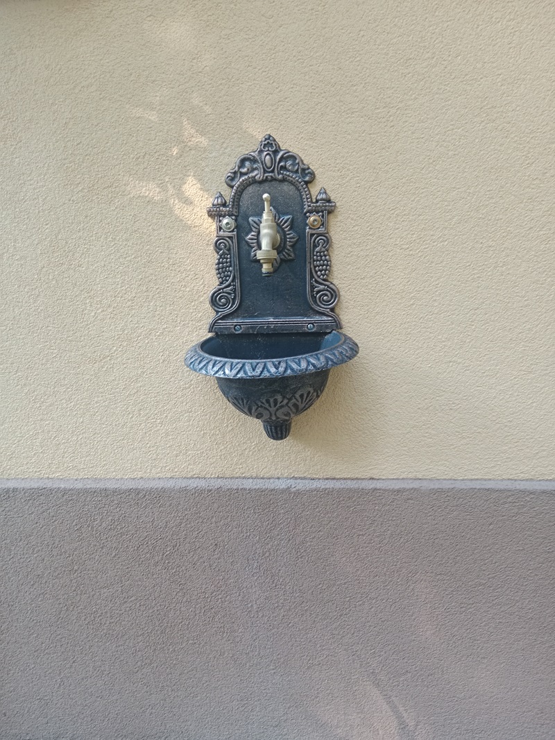 MALÉ DEKORATIVNÍ nástěnné Umyvadlo MAGIC, měděná patina