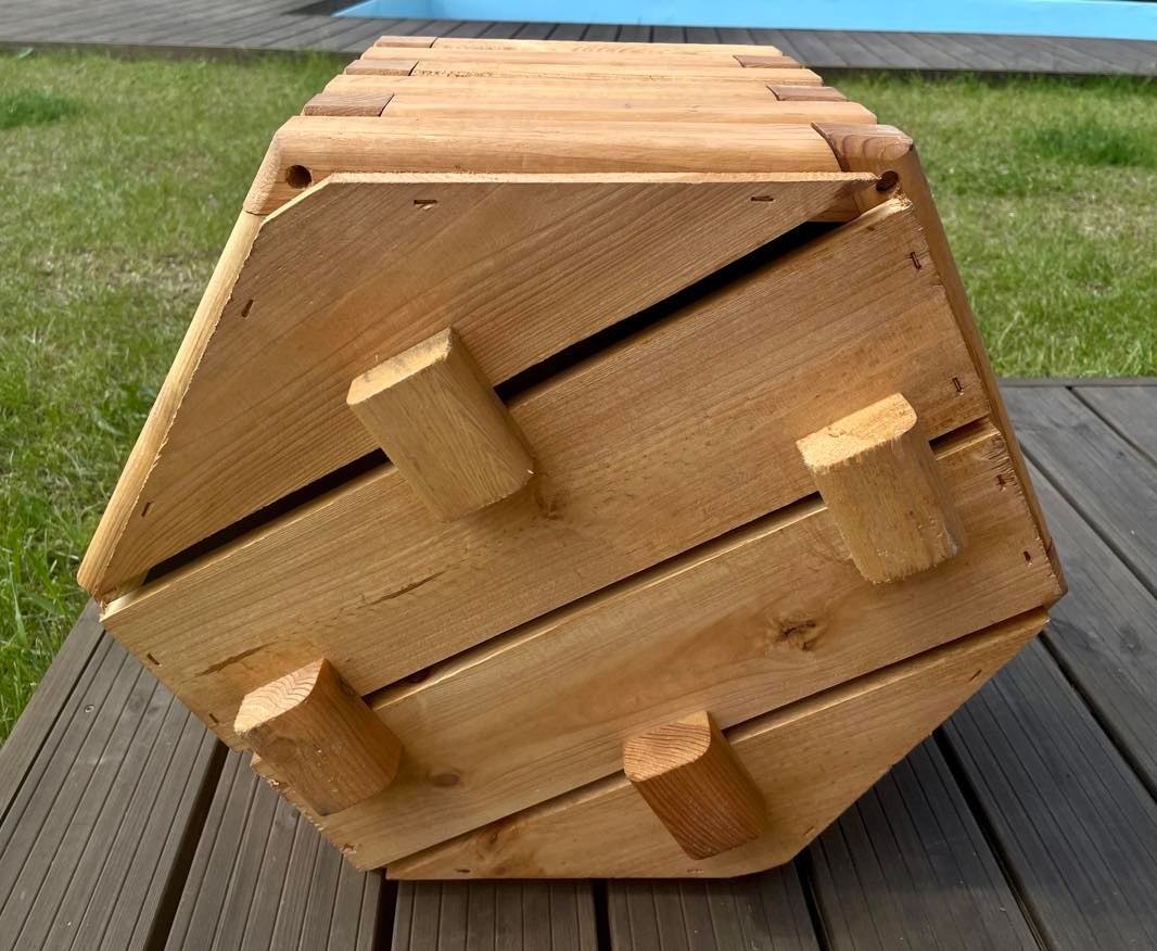 Drevený zahradný kvetináč AKSAMIT, pínia, 500x350