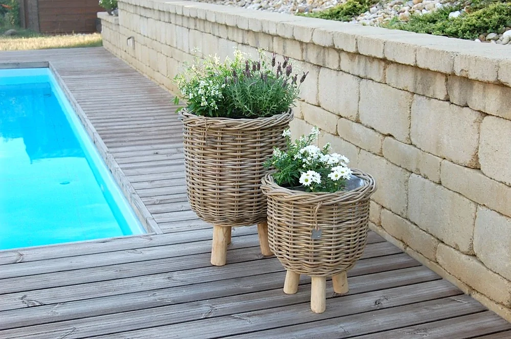 RATANOVÝ KÔŠ s nožičkami, grey, Ø41x54 cm