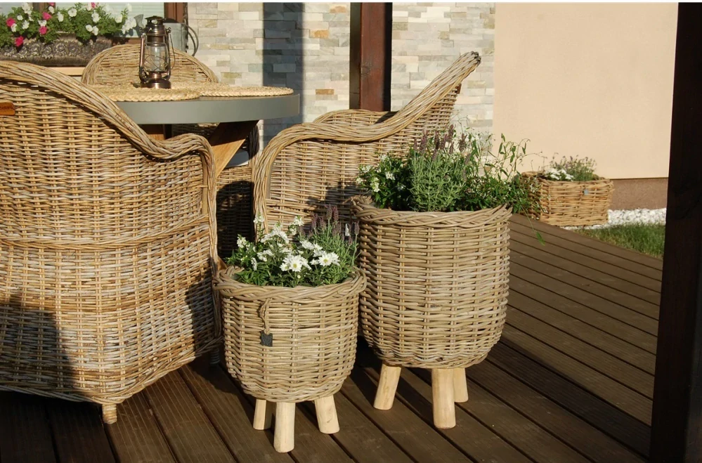 RATANOVÝ KÔŠ s nožičkami, grey, Ø41x54 cm