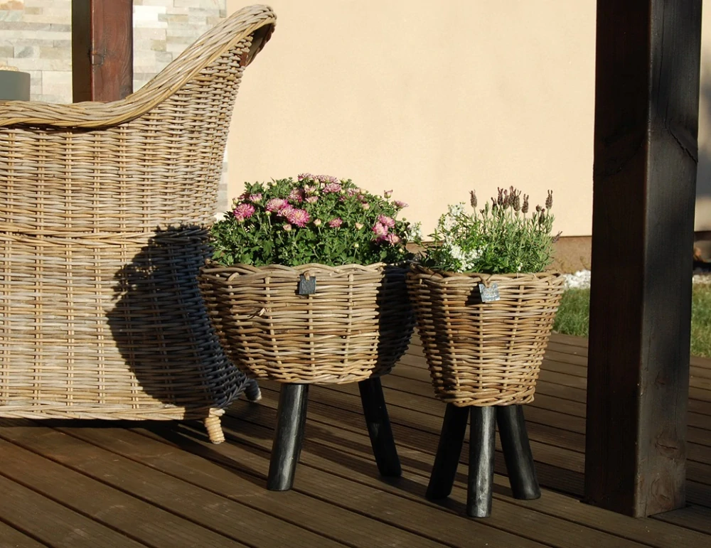 RATANOVÝ Kvetináč DRYPOT s nožičkami, šedý, Ø28x41 cm